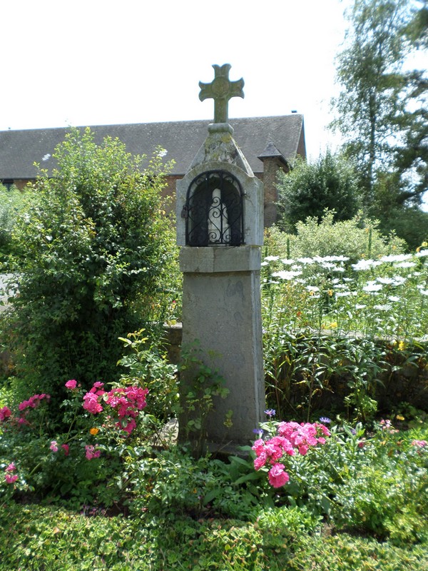 Les oratoires de l'Avesnois : Moustier-en-Fagne