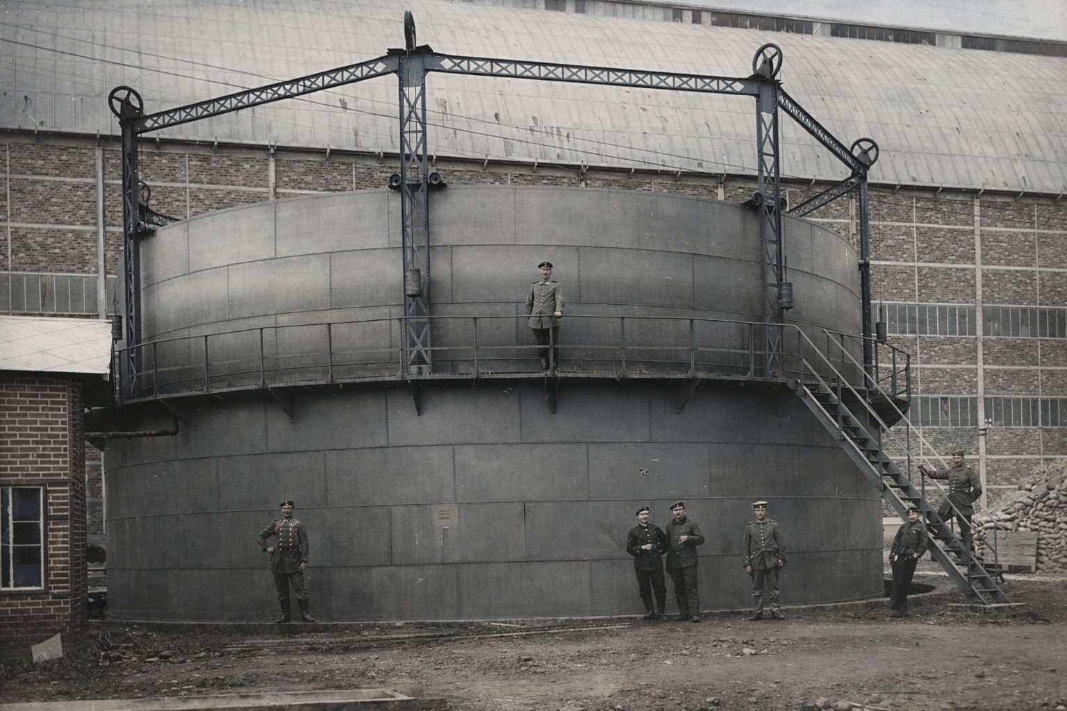 Le dirigeable à Maubeuge