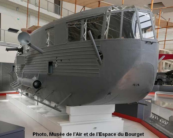 Le dirigeable à Maubeuge