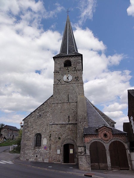 Eglise St Etton à Dompierre sur Helpe