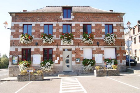 Mairie de Dompierre sur Helpe