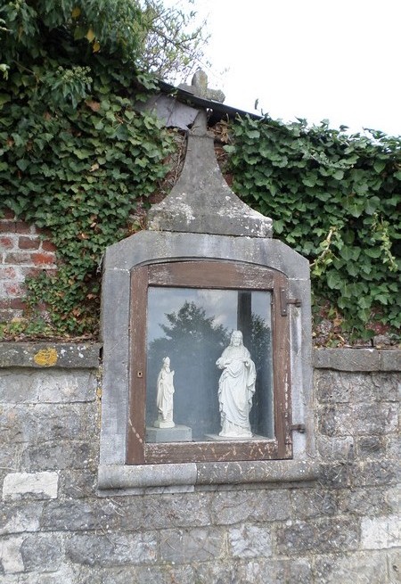 Oratoire à Dompierre sur Helpe.