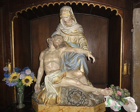 Piéta, église St Etton à  Dompierre sur Helpe