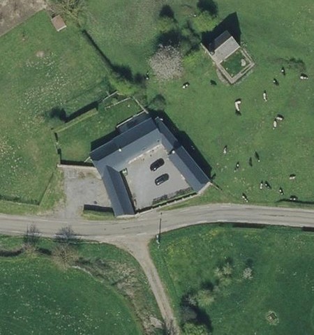 Chapelle St Julien au Mont Dourlers.