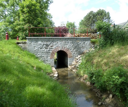 Le pont restauré d'Eclaibes.
