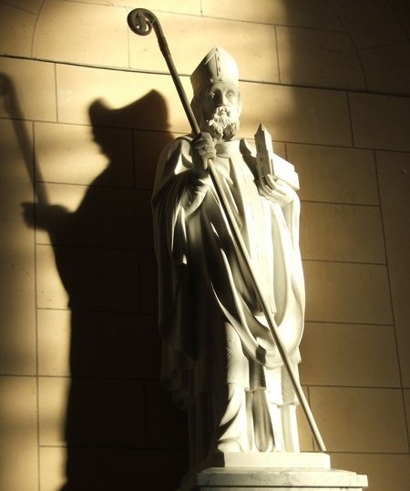 Statue , église d'Elesmes