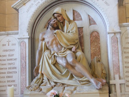 Monument souvenir, église d'Elesmes