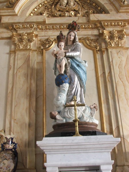 Autel de la Vierge à Englefontaine