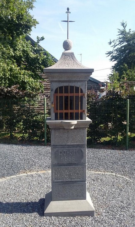 Oratoire à Englefontaine