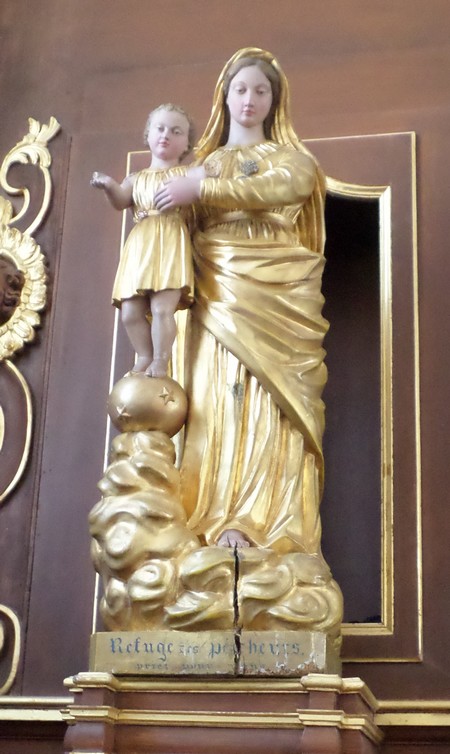 Eglise d'Eth, vierge et l'enfant.