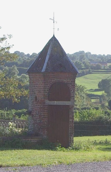Chapelle du chemin de Cloussy à Etroeungt