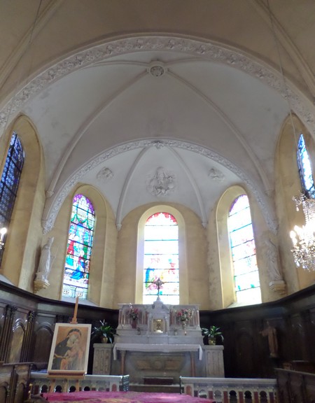 Eglise d'Étrœungt 