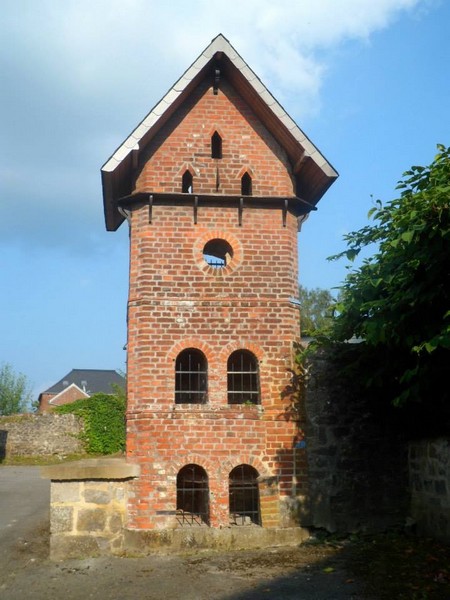 Pigeonnier à Étrœungt 