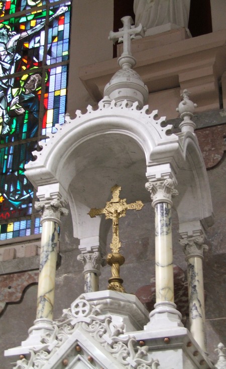 Eglise de Ferrière la Petite, détail de l'autel.
