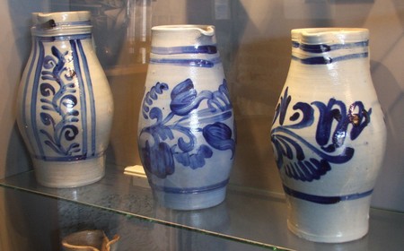 Pichets  au musée de Ferrière la Petite
