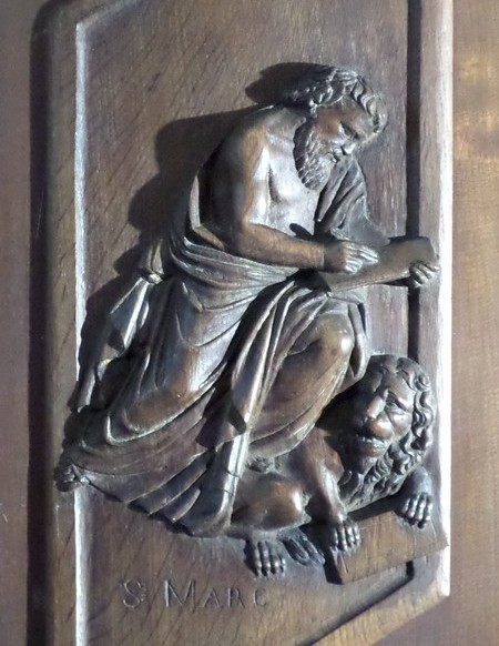 Eglise de Flaumont Waudrechies, panneau sculpté.