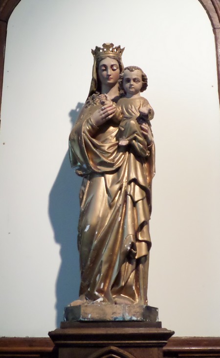 Eglise de Flaumont Waudrechies, vierge.