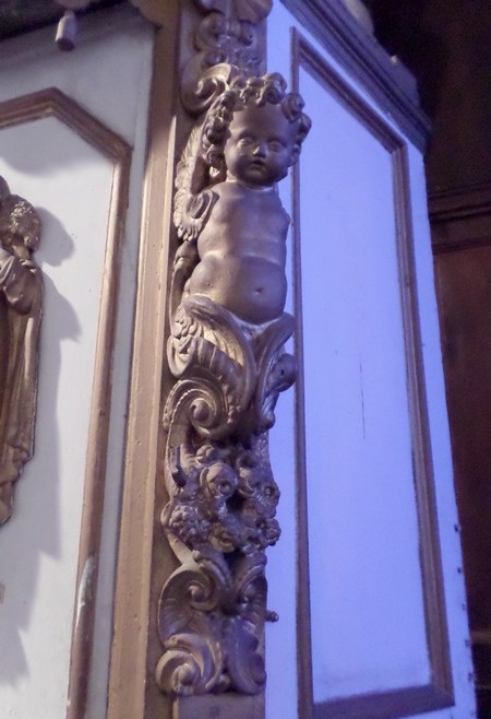 L'Église Saint Martin de Floyon, détail du tabernacle.