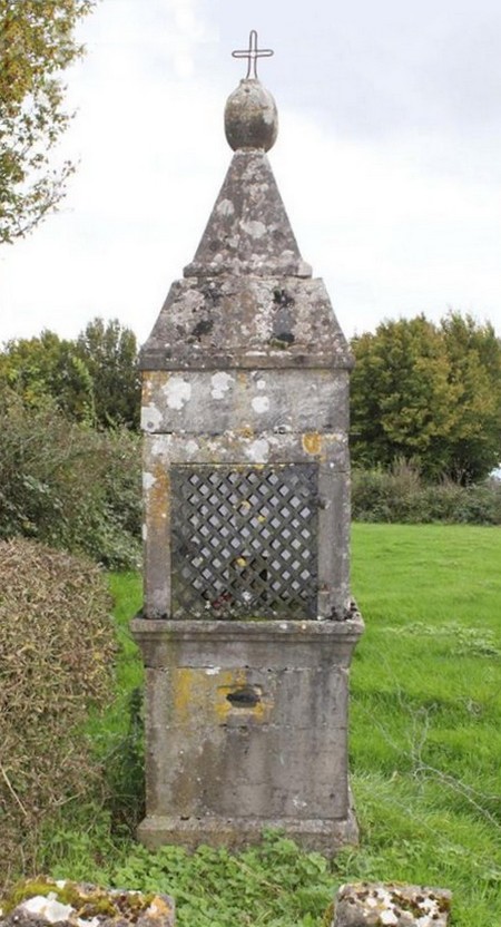 Oratoire de 1808 à Floyon
