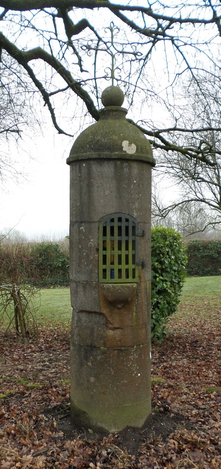 Oratoire de 1756 à Floyon