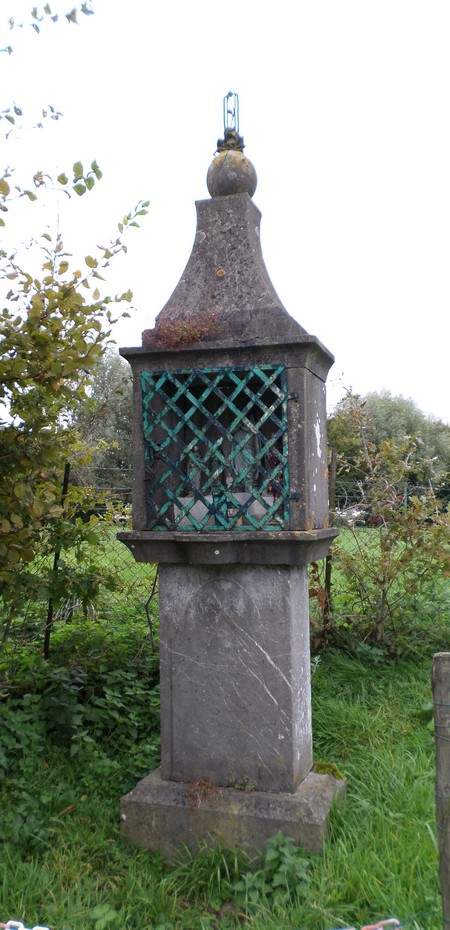Oratoire, 2 rue des Réteaux à Floyon