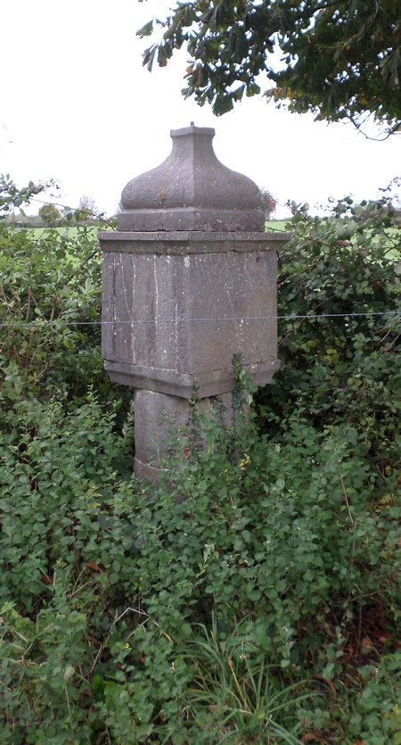 Oratoire de 1841 à Floyon