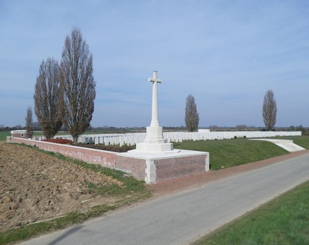 Cimetière à Fontaine au Bois