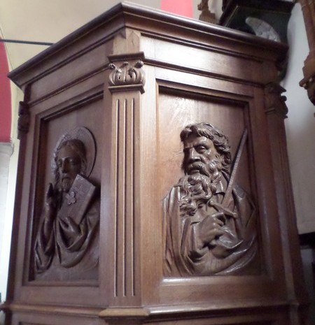 Fontaine au Bois, église, chaire.