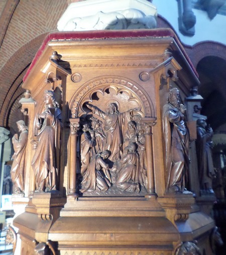 Eglise de Fourmies, la chaire.