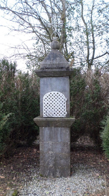 Oratoire de 1771 à Glageon.