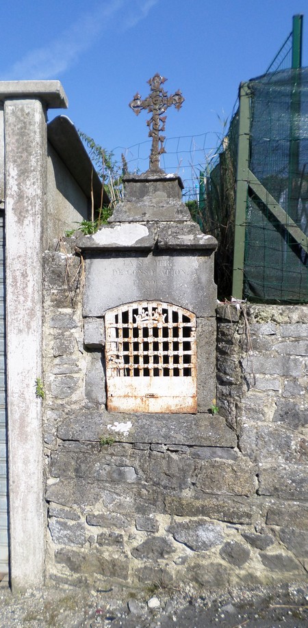 Oratoire de 1875 à Glageon.