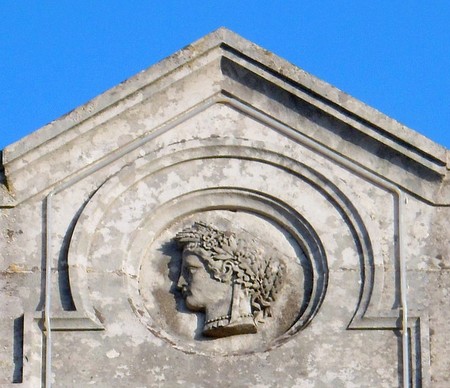 Gognies Chaussée, emblème de la République.