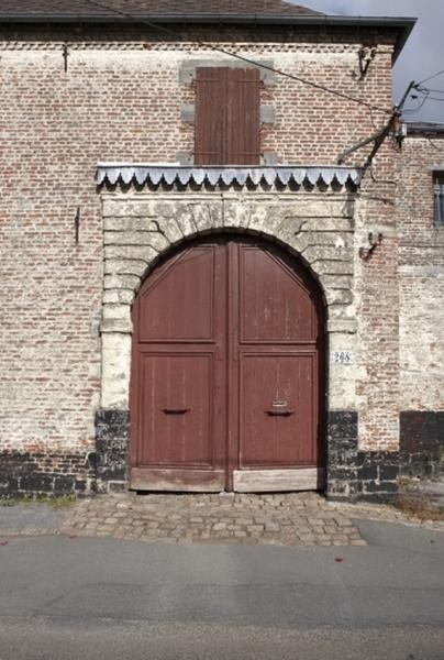 Demeure du baron l'Epine à  Gommegnies