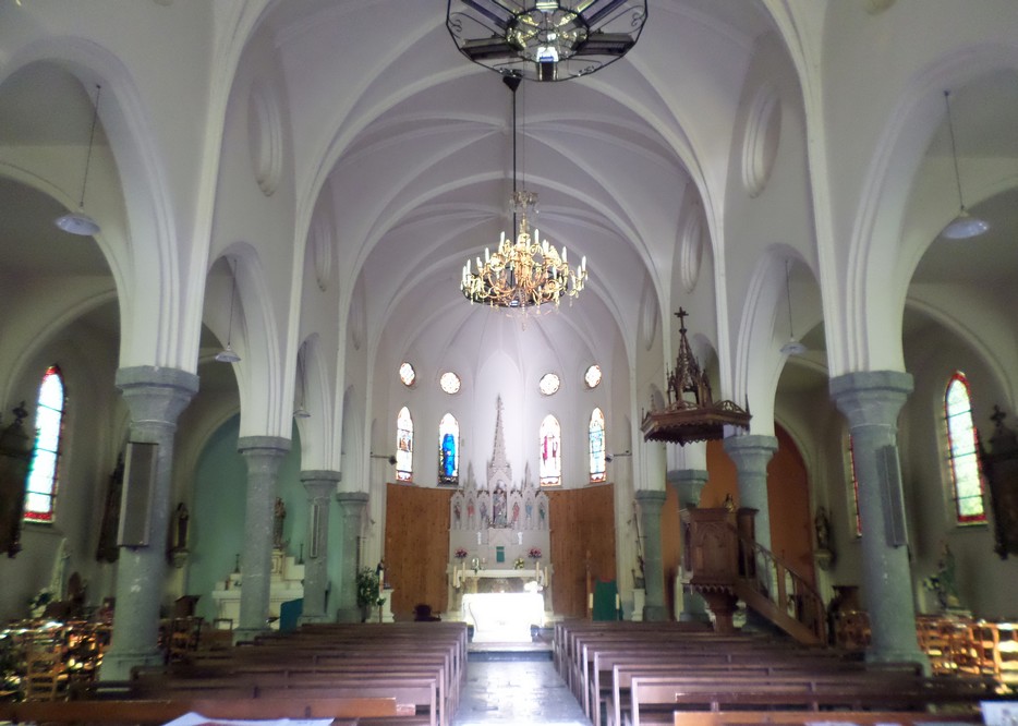 L'église St.Joseph à Carnoy.