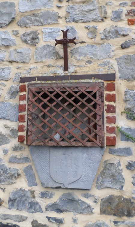 Niche à Haut Lieu.