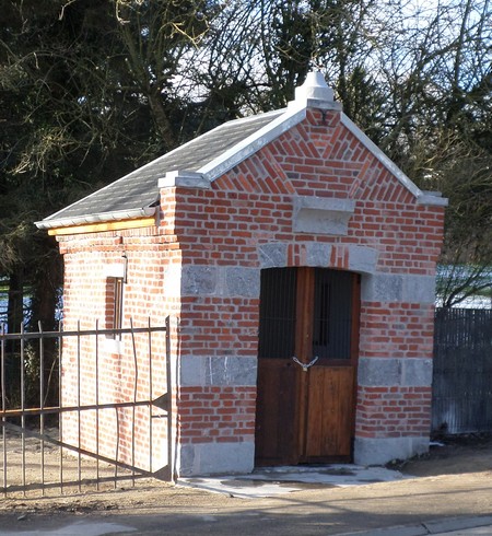 Chapelle ND de Bon secours à Hautmont.