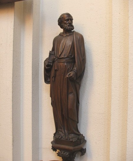 Eglise d'Hautmont, statue en bois