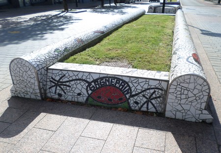 Les mosaïques de Brigitte Gagnepain à Hautmont.