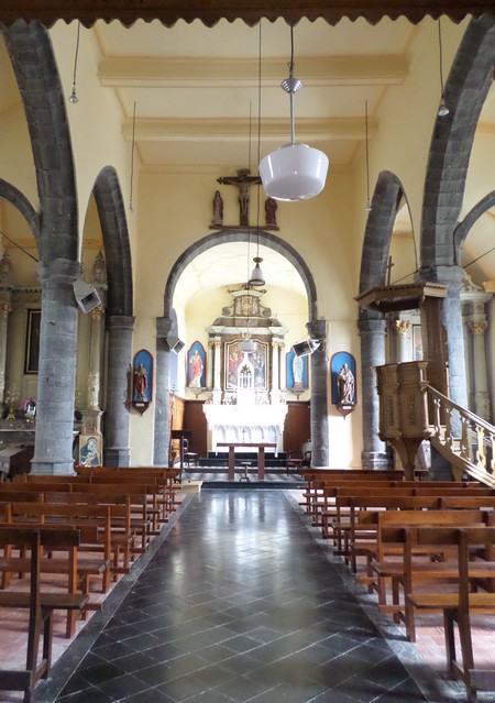 Eglise d'Hestrud, la nef
