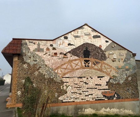 Mosaïque sur une maison à Jeumont
