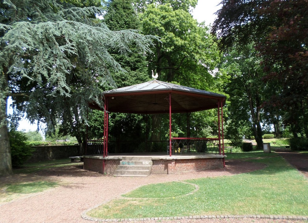 *Les kiosques de l'Avesnois*. Le kiosque à musique de Bavay.