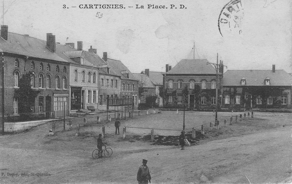 Carte postale ancienne du 1er kiosque à danser de Cartignies