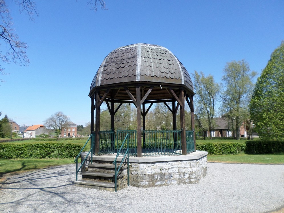 *Les kiosques de l'Avesnois*. Le kiosque à danser d'Hestrud