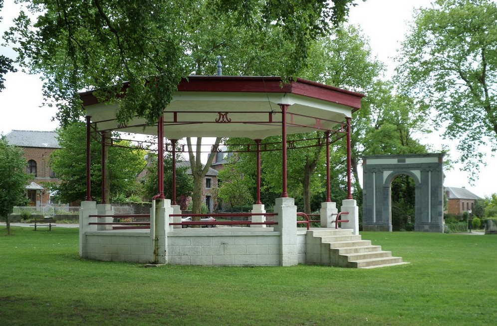 *Les kiosques de l'Avesnois*. Le kiosque à musique de Maroilles.