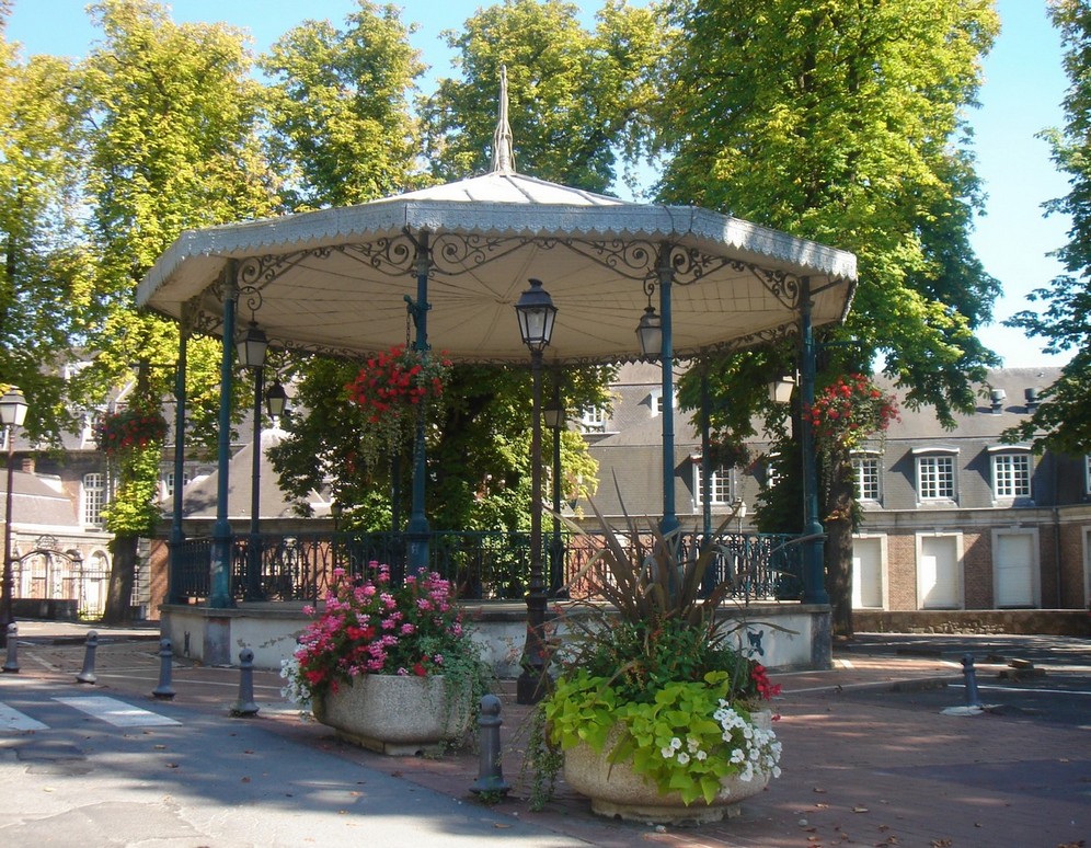 *Les kiosques de l'Avesnois*. Le kiosque à musique de Maubeuge.