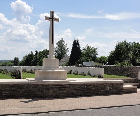 Cimetière à Landrecies