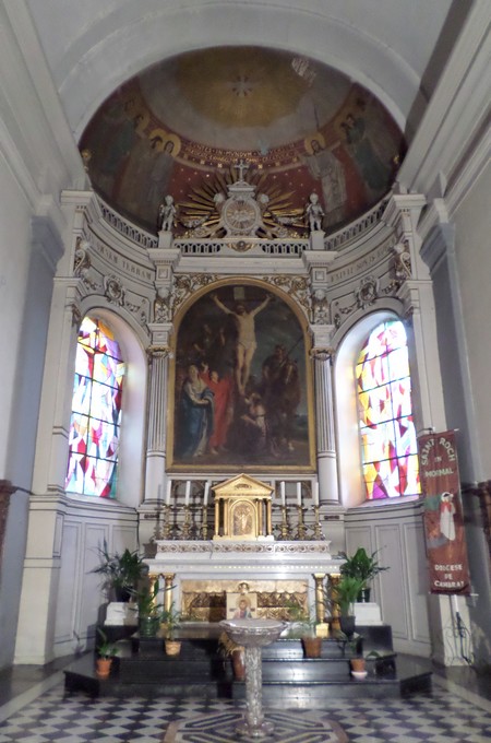 Eglise de Landrecies, le choeur.