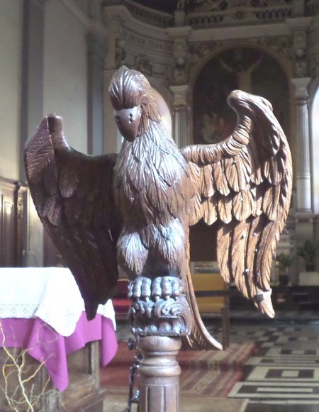 Eglise de Landrecies, le pupitre.