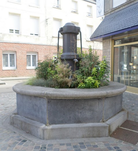 Pompe à  Landrecies
