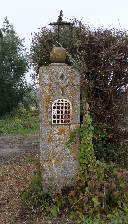 Oratoire à Laroullies.